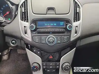 Chevrolet Cruze 2013 1.8 автомат (гидро), миниатюра 10