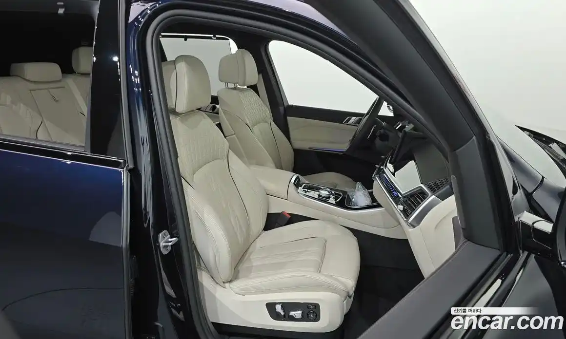BMW X5 2025 3.0 автомат (гидро), фото 16