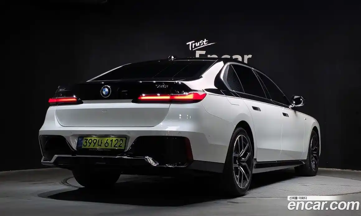 BMW 7 серия 2025 3.0 автомат (гидро), фото 2