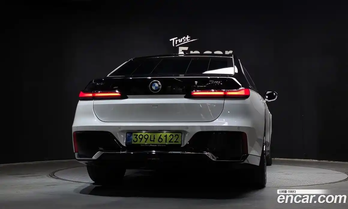 BMW 7 серия 2025 3.0 автомат (гидро), фото 4