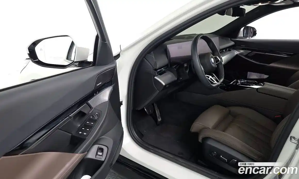 BMW i5 2025 0.2 автомат (гидро), фото 10