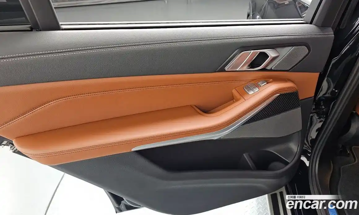 BMW X7 2025 3.0 автомат (гидро), фото 15
