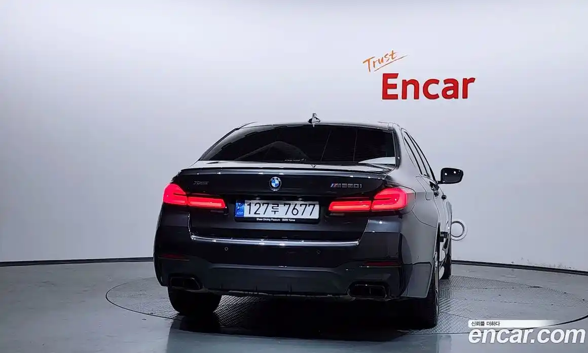 BMW 5 серия 2022 4.4 автомат (гидро), фото 4