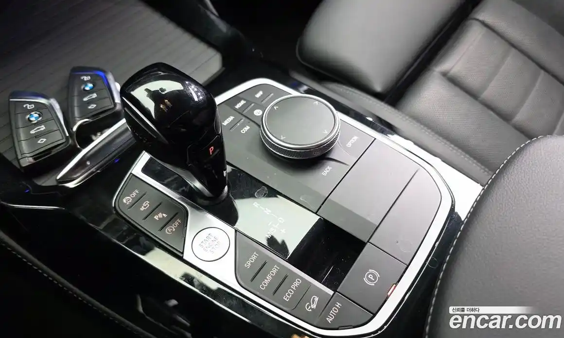 BMW X4 2023 2.0 автомат (гидро), фото 9