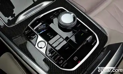BMW X7 2023 4.4 автомат (гидро), миниатюра 12