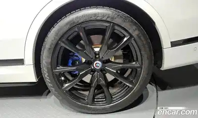 BMW X7 2023 4.4 автомат (гидро), миниатюра 7