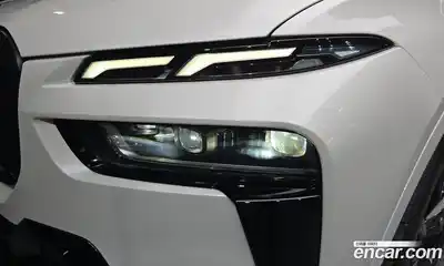 BMW X7 2023 4.4 автомат (гидро), миниатюра 8