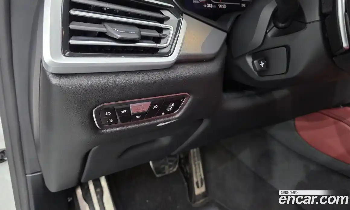 BMW X6 2021 3.0 автомат (гидро), фото 26