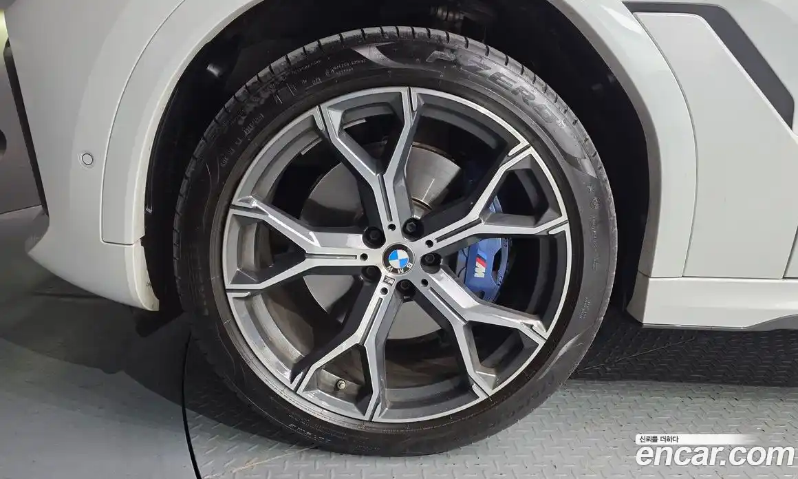 BMW X6 2021 3.0 автомат (гидро), фото 4