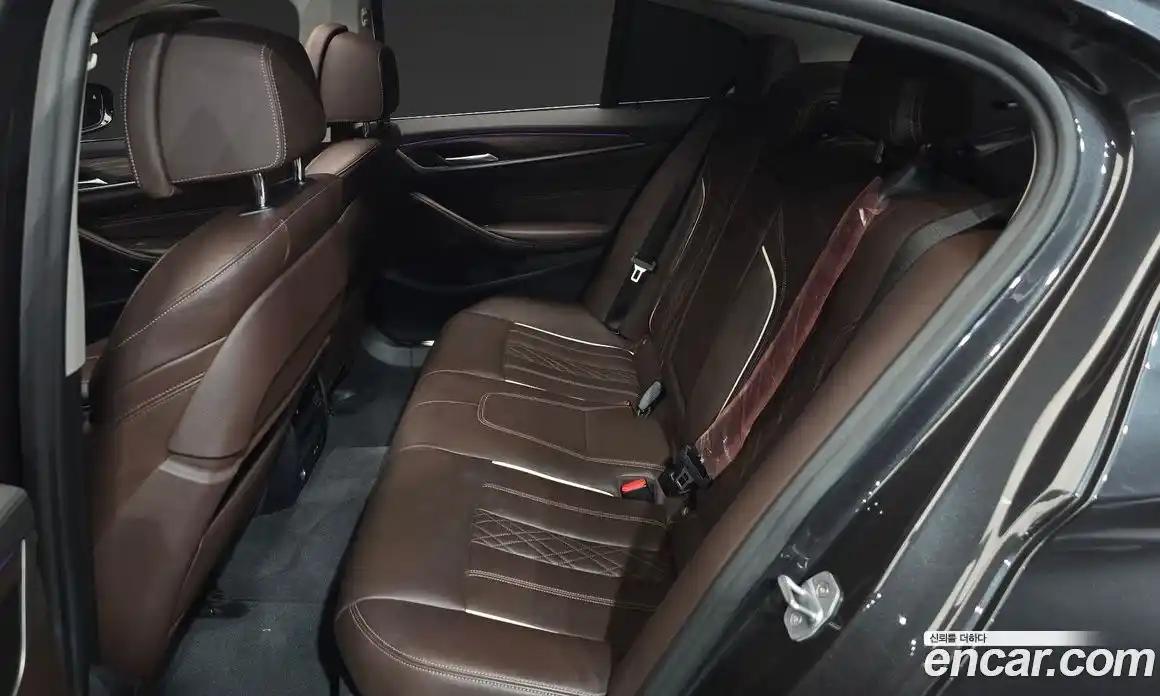BMW 5 серия 2020 2.0 автомат (гидро), фото 17