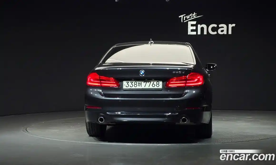 BMW 5 серия 2020 2.0 автомат (гидро), фото 4