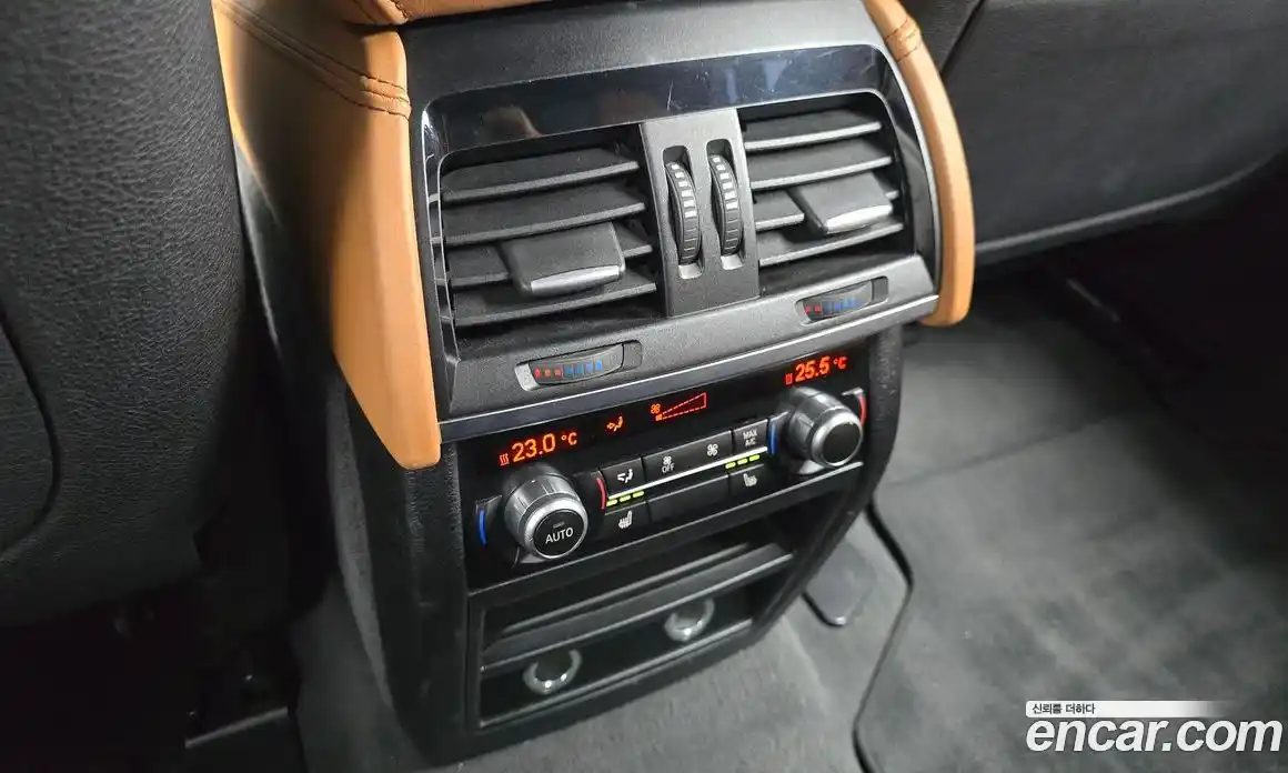 BMW X6 2018 3.0 автомат (гидро), фото 24