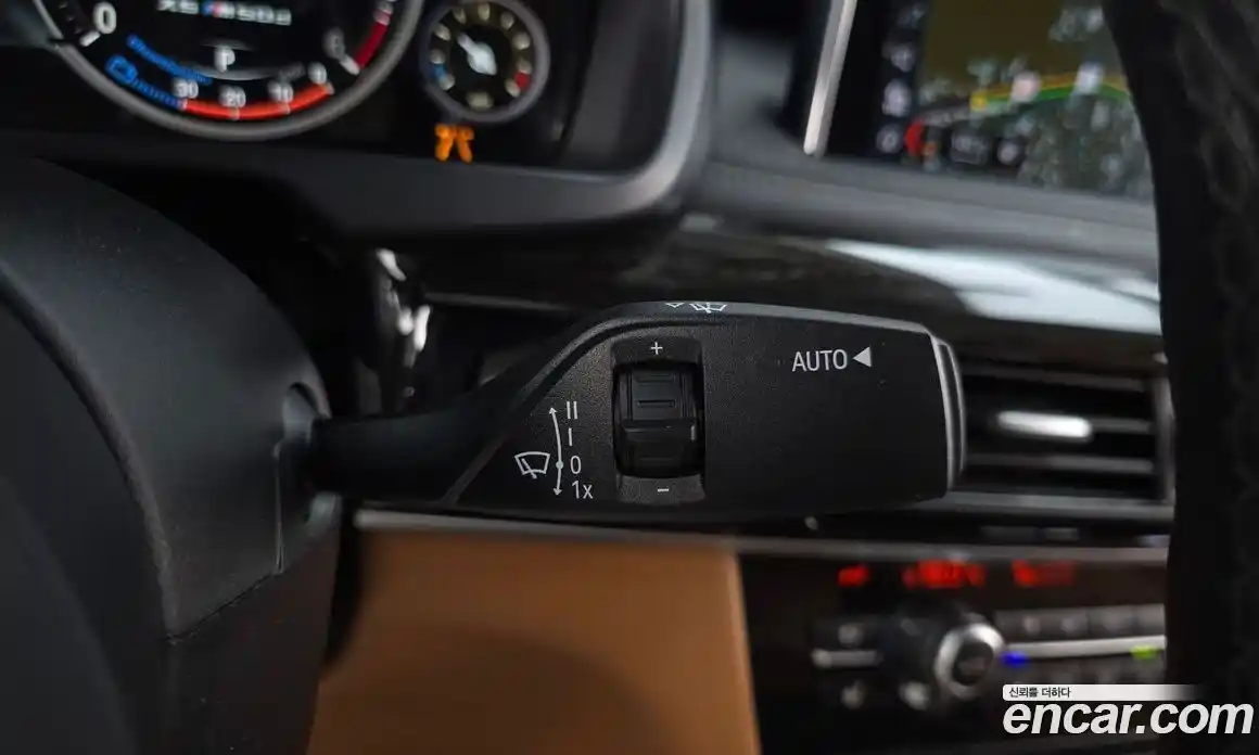 BMW X6 2018 3.0 автомат (гидро), фото 27