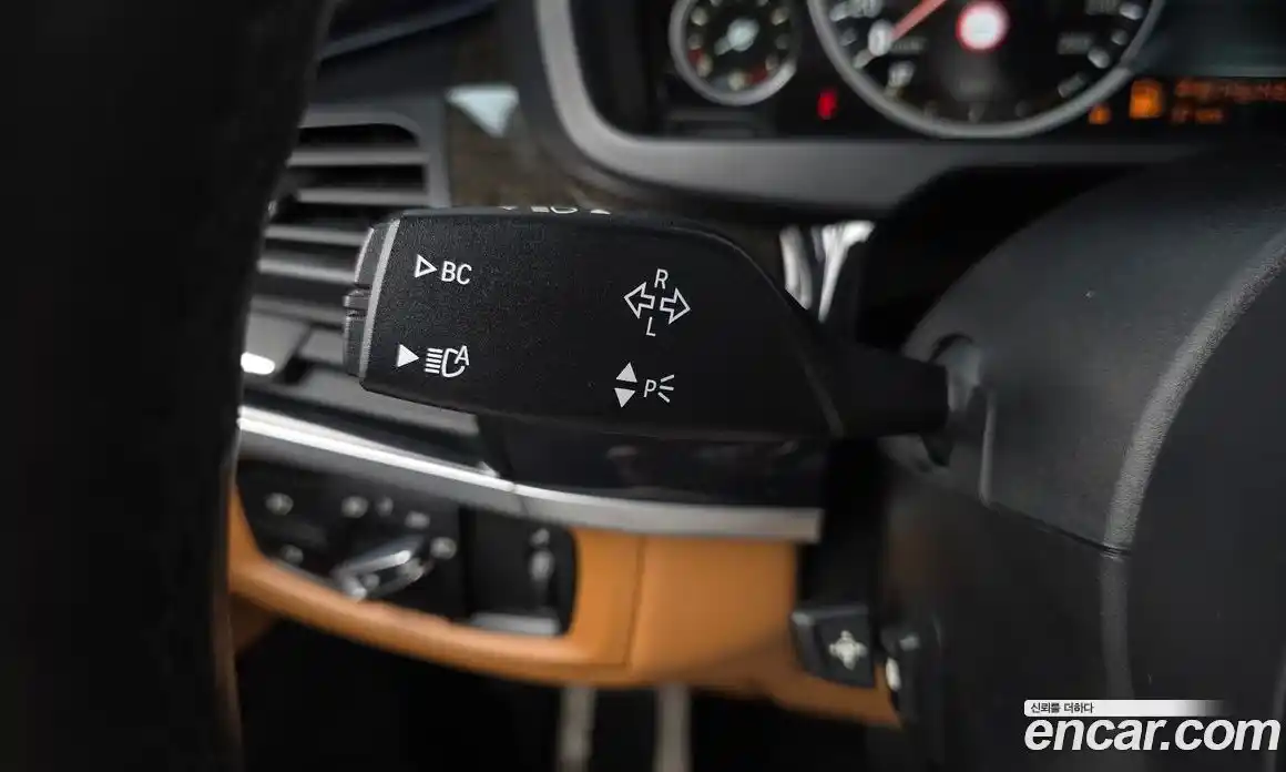 BMW X6 2018 3.0 автомат (гидро), фото 28