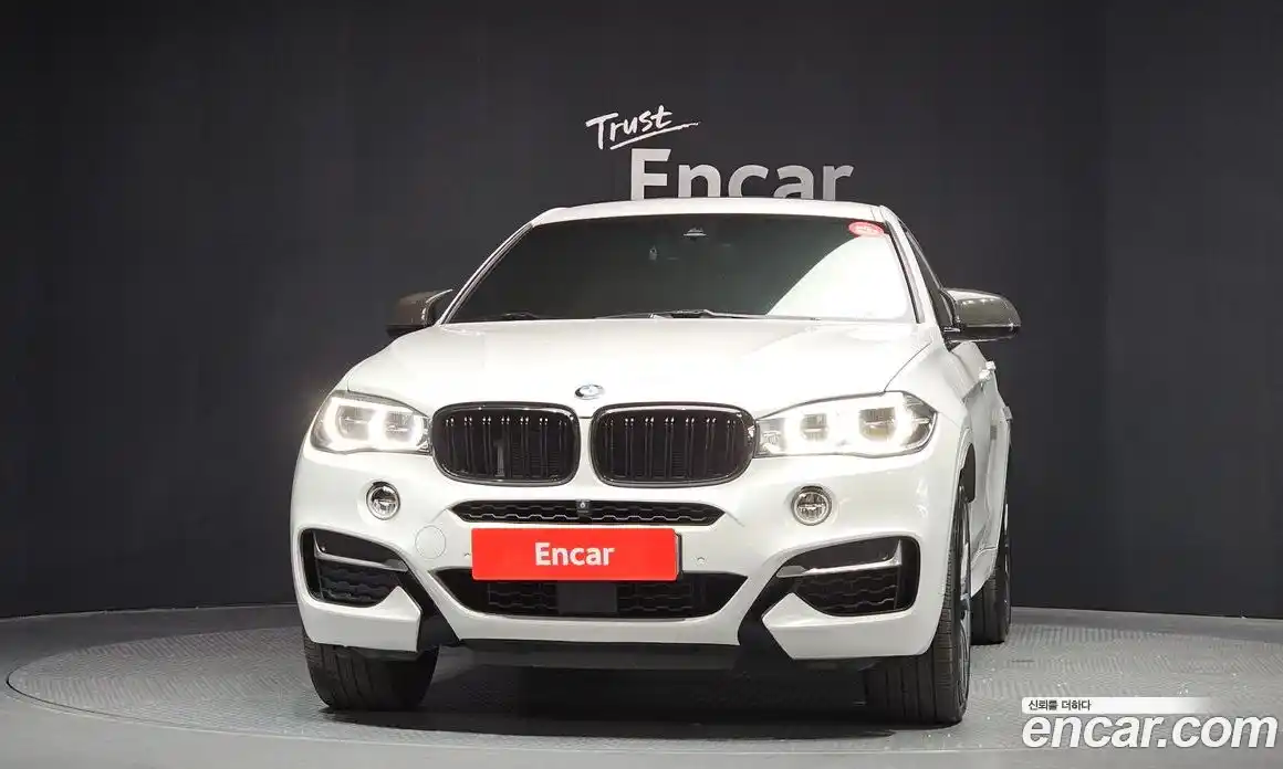BMW X6 2018 3.0 автомат (гидро), фото 3