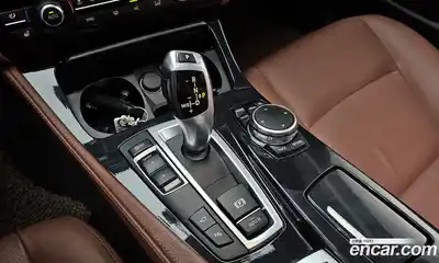 BMW 5 серия 2016 2.0 автомат (гидро), миниатюра 11