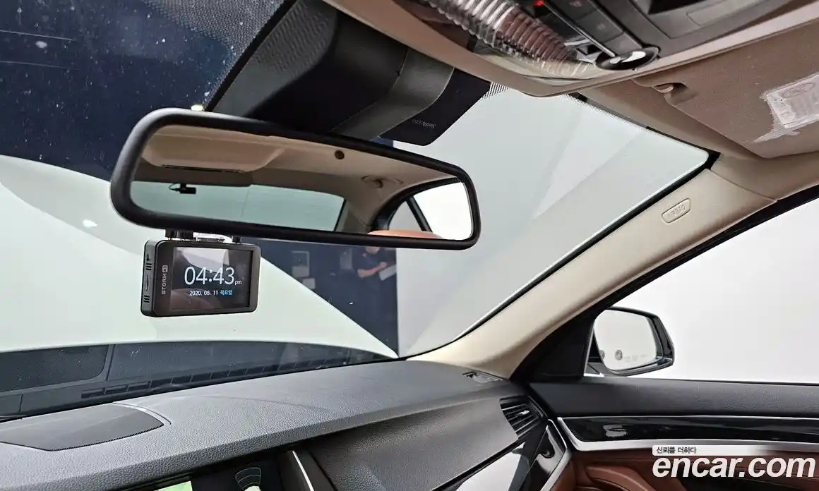 BMW 5 серия 2016 2.0 автомат (гидро), фото 26
