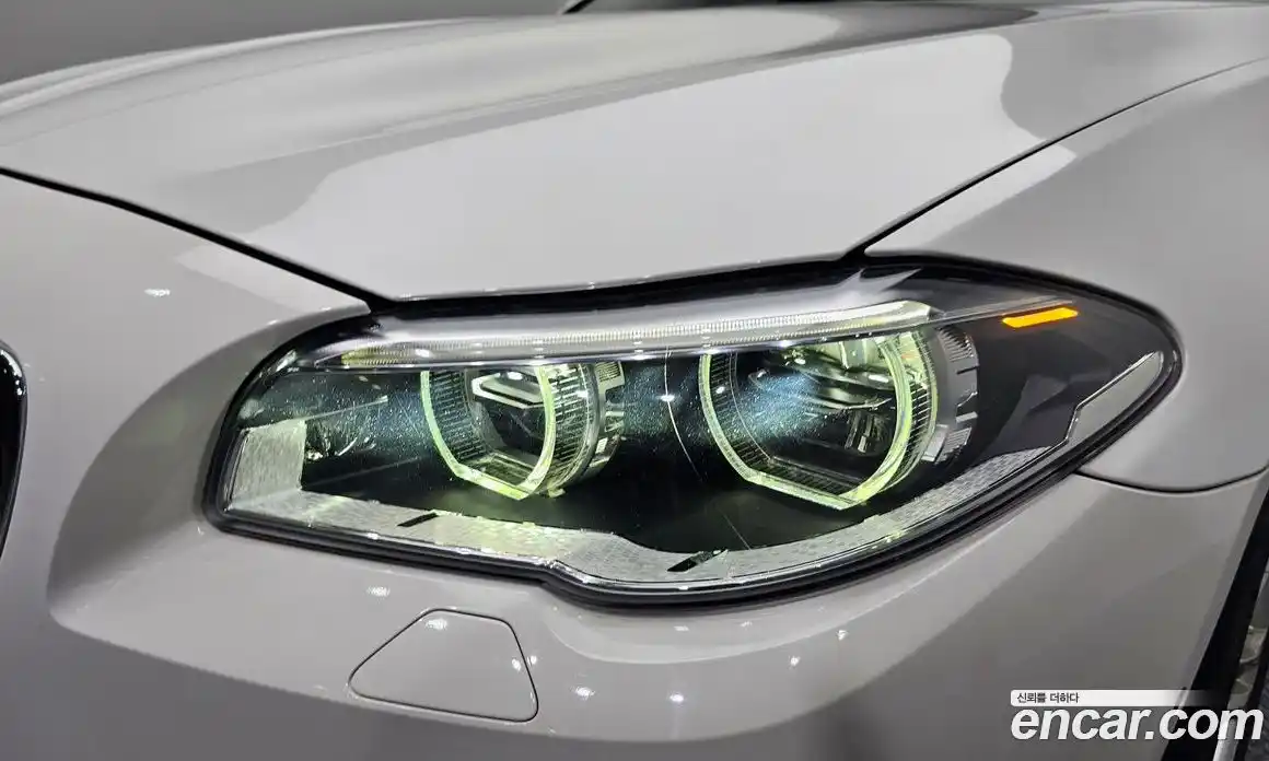 BMW 5 серия 2016 2.0 автомат (гидро), фото 7