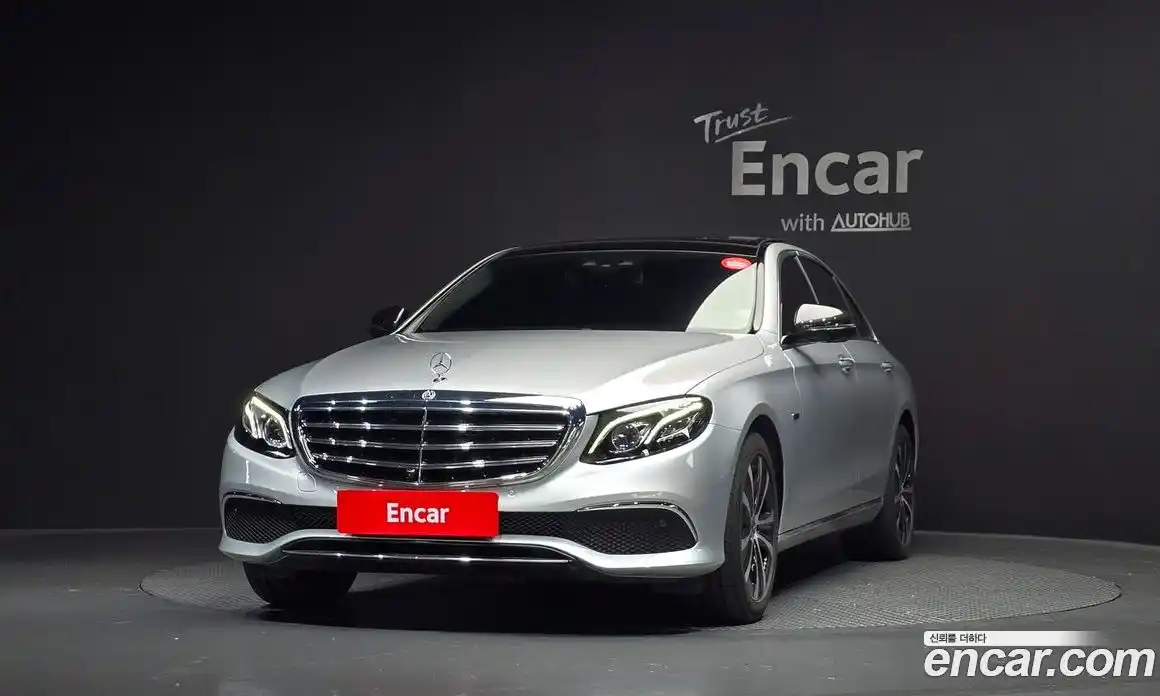 Mercedes-Benz E-Class 2019 2.0 автомат (гидро), фото 3