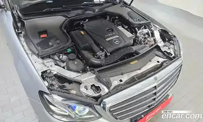 Mercedes-Benz E-Class 2019 2.0 автомат (гидро), миниатюра 6