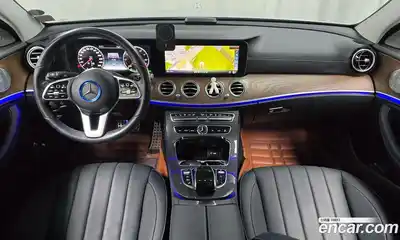 Mercedes-Benz E-Class 2019 2.0 автомат (гидро), миниатюра 7