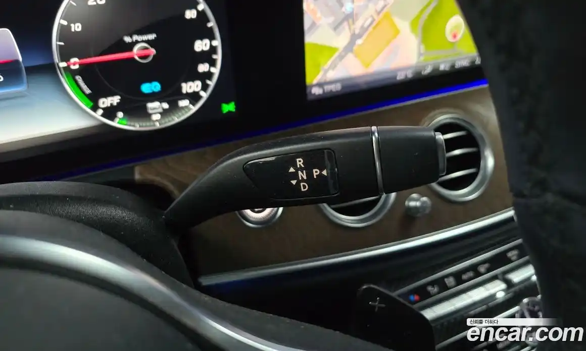 Mercedes-Benz E-Class 2019 2.0 автомат (гидро), фото 9