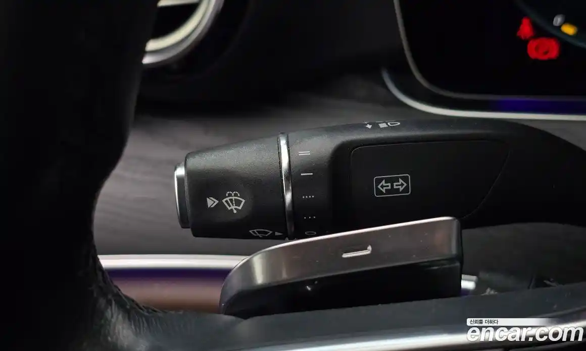 Mercedes-Benz E-Class 2022 2.0 автомат (гидро), фото 21