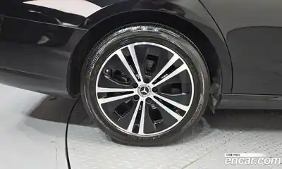 Mercedes-Benz E-Class 2022 2.0 автомат (гидро), миниатюра 5