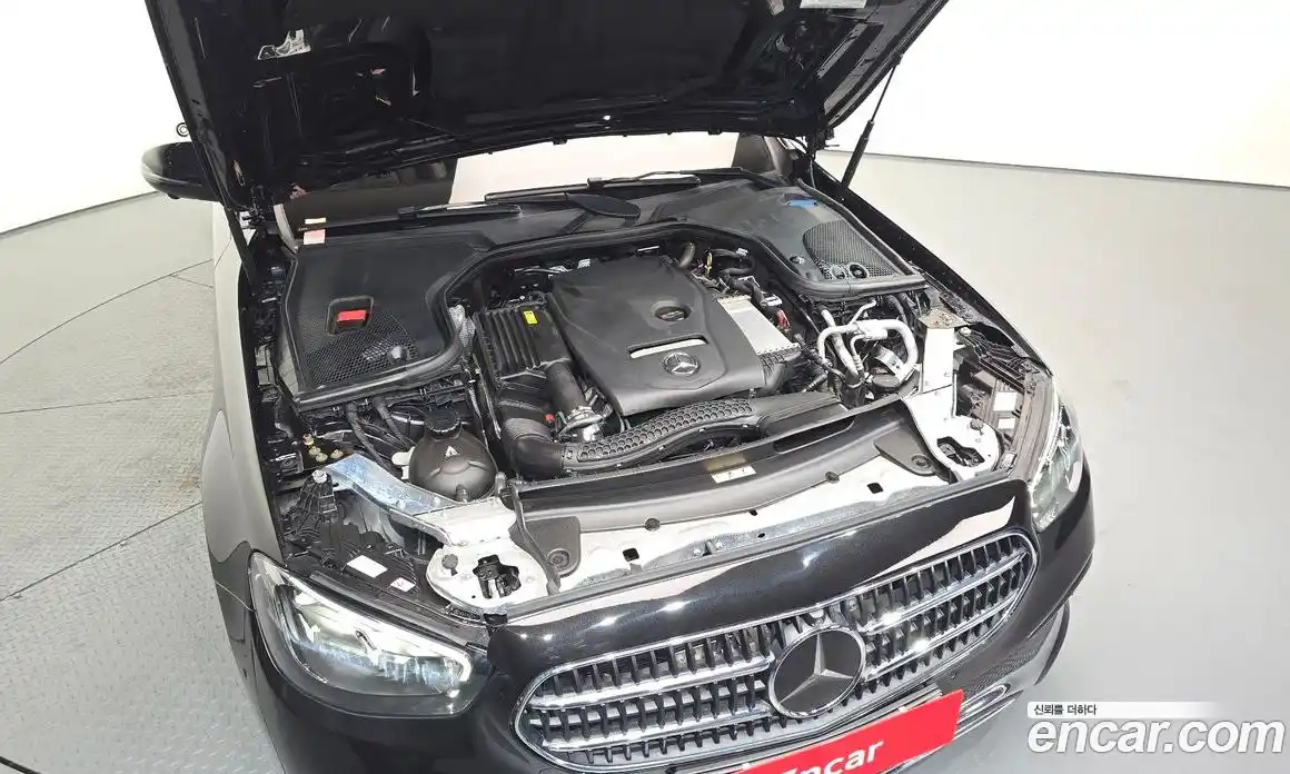 Mercedes-Benz E-Class 2022 2.0 автомат (гидро), фото 6