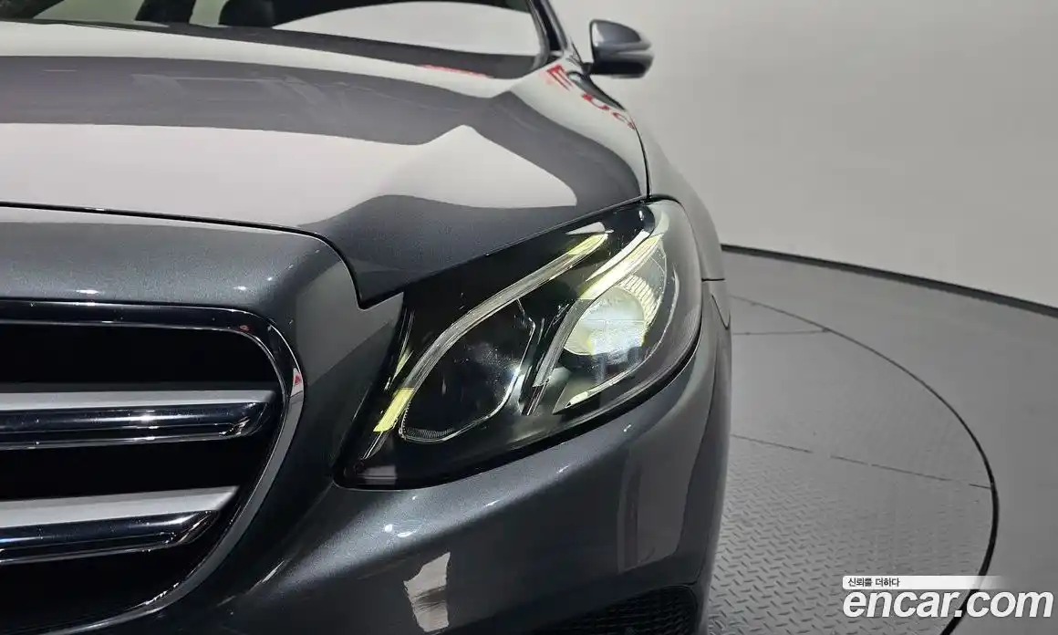 Mercedes-Benz E-Class 2017 2.0 автомат (гидро), фото 7