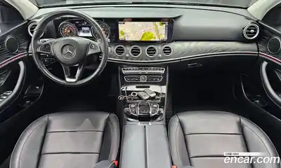 Mercedes-Benz E-Class 2017 2.0 автомат (гидро), миниатюра 9