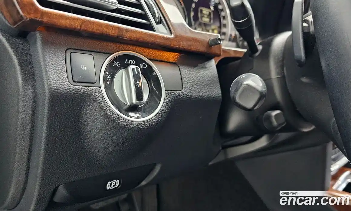 Mercedes-Benz E-Class 2012 3.5 автомат (гидро), фото 17