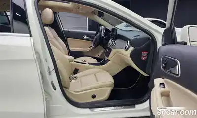 Mercedes-Benz GLA-Class 2016 2.1 гидро, миниатюра 11 Mercedes-Benz GLA-Class 2016 2.1 гидро, миниатюра 11
