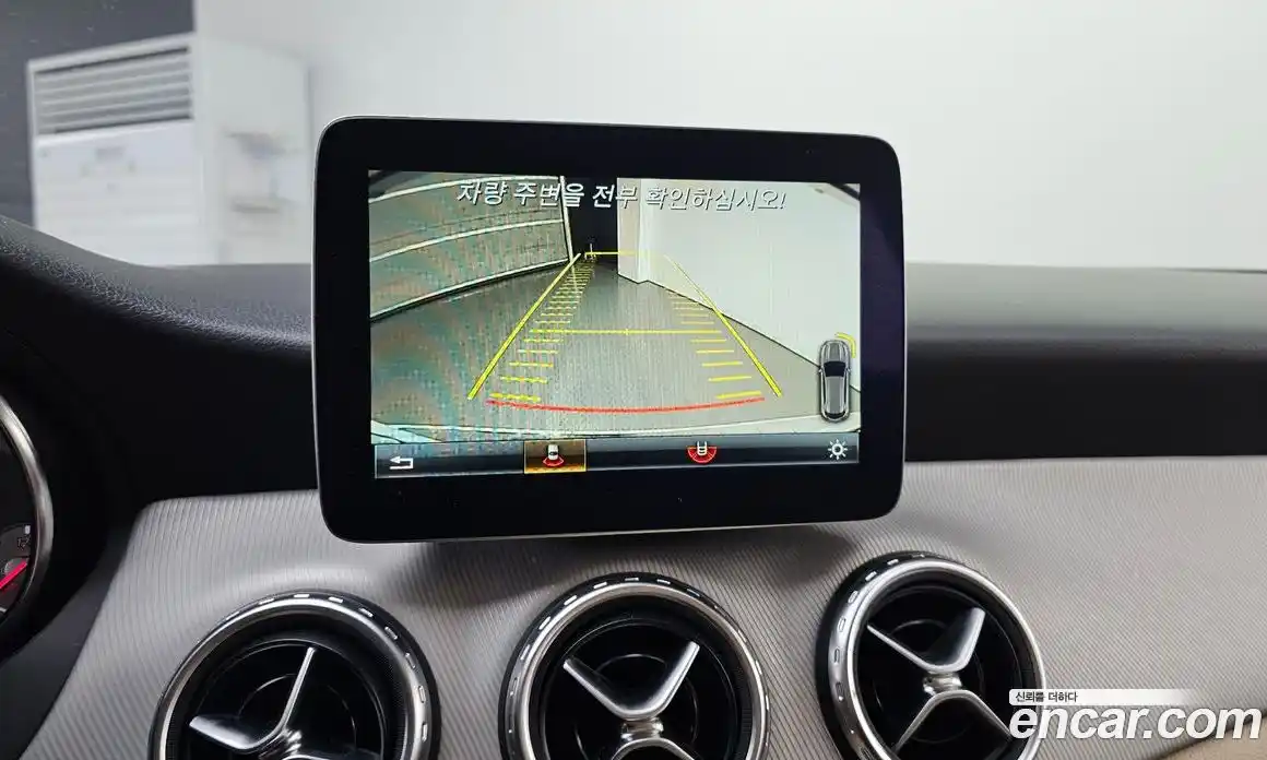 Mercedes-Benz GLA-Class 2016 2.1 гидро, фото 15 Mercedes-Benz GLA-Class 2016 2.1 гидро, фото 15