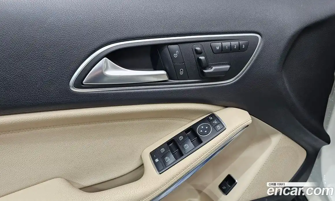 Mercedes-Benz GLA-Class 2016 2.1 гидро, фото 16 Mercedes-Benz GLA-Class 2016 2.1 гидро, фото 16
