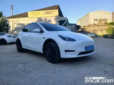 Tesla Model Y 2023 0.2 автомат (гидро), миниатюра 2 Tesla Model Y 2023 0.2 автомат (гидро), миниатюра 2