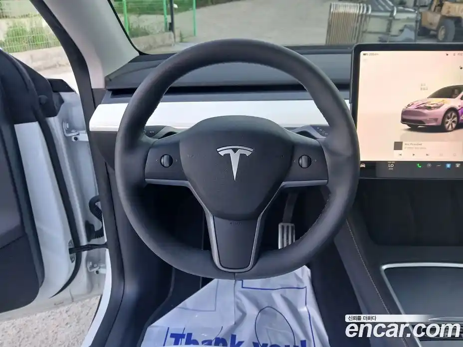 Tesla Model Y 2023 0.2 автомат (гидро), фото 7 Tesla Model Y 2023 0.2 автомат (гидро), фото 7
