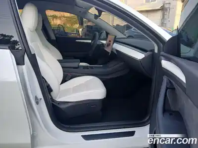 Tesla Model Y 2023 0.2 автомат (гидро), миниатюра 9 Tesla Model Y 2023 0.2 автомат (гидро), миниатюра 9