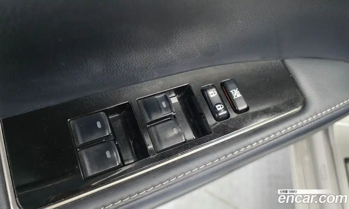 Lexus ES 2018 2.5 автомат (гидро), фото 29 Lexus ES 2018 2.5 автомат (гидро), фото 29