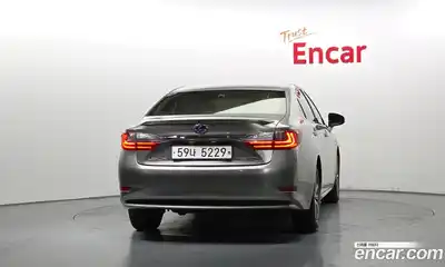 Lexus ES 2018 2.5 автомат (гидро), миниатюра 4 Lexus ES 2018 2.5 автомат (гидро), миниатюра 4