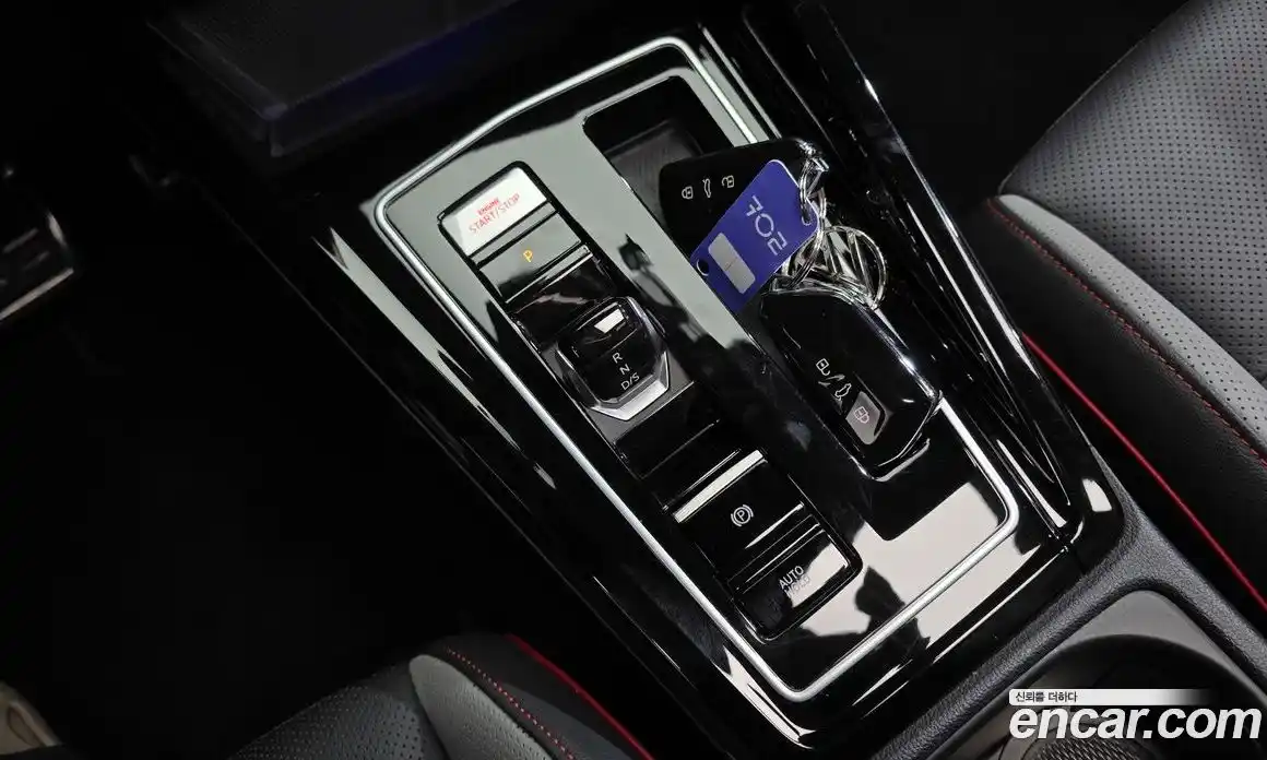 Volkswagen Golf 2024 2.0 автомат (гидро), фото 12