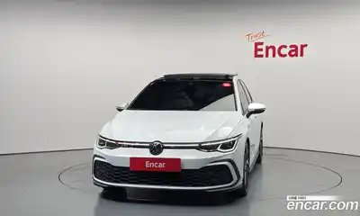 Volkswagen Golf 2024 2.0 автомат (гидро), миниатюра 3
