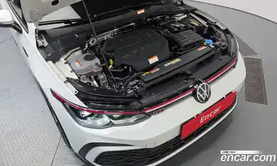 Volkswagen Golf 2024 2.0 автомат (гидро), миниатюра 6