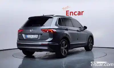 Volkswagen Tiguan 2020 2.0 автомат (гидро), миниатюра 2