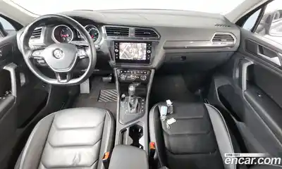 Volkswagen Tiguan 2020 2.0 автомат (гидро), миниатюра 10