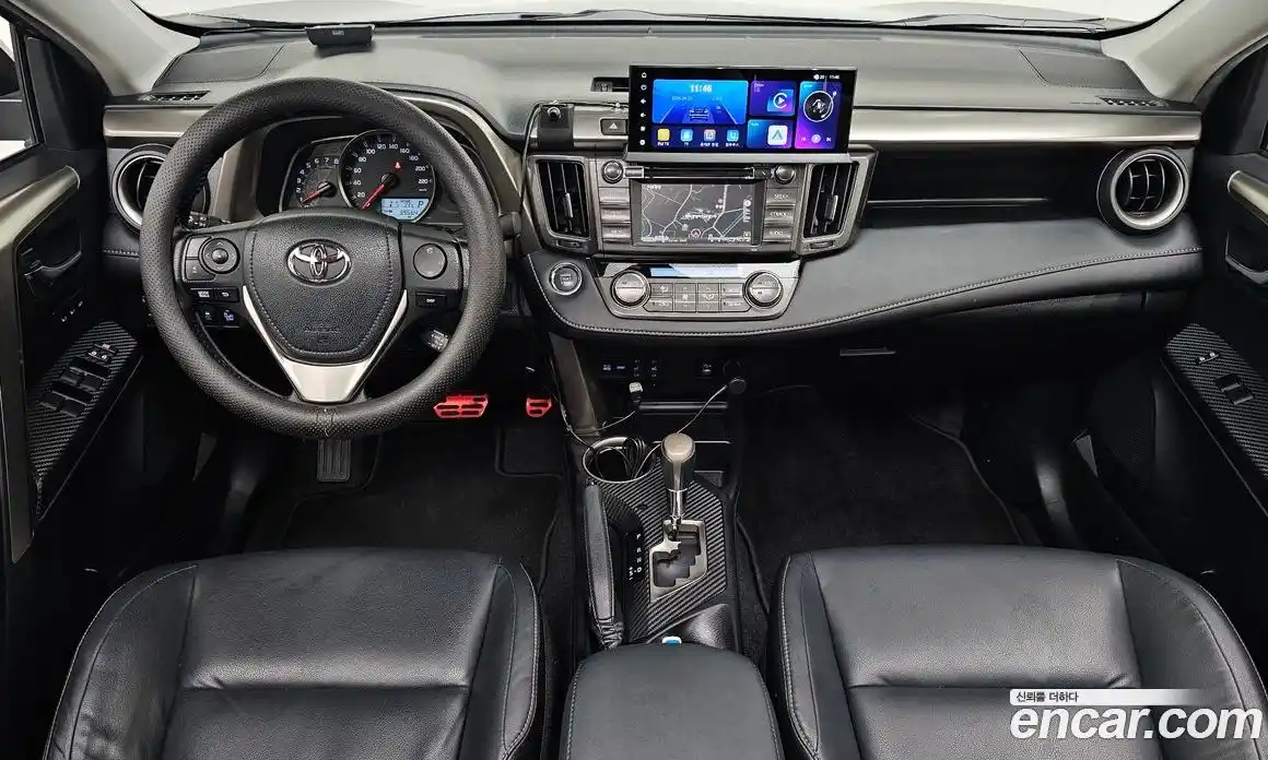 Toyota RAV4 2015 2.5 автомат (гидро), фото 9 Toyota RAV4 2015 2.5 автомат (гидро), фото 9