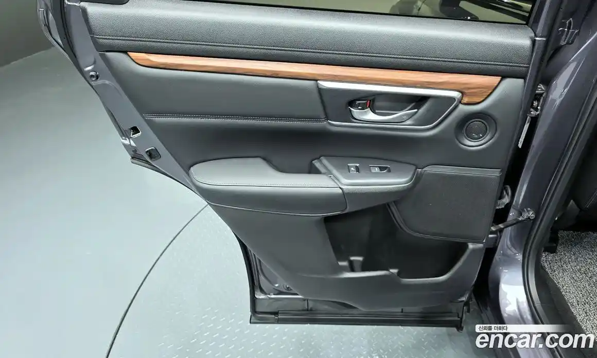 Honda CR-V 2022 2.0 автомат (гидро), фото 15