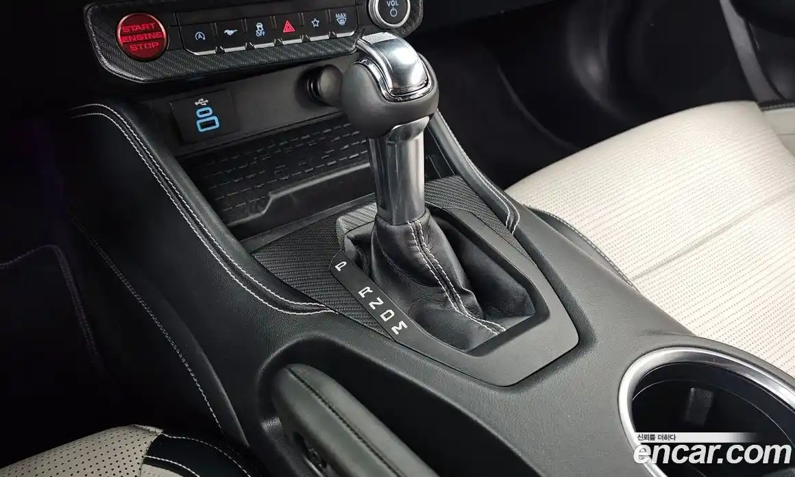 Ford Mustang 2024 5.0 автомат (гидро), фото 12