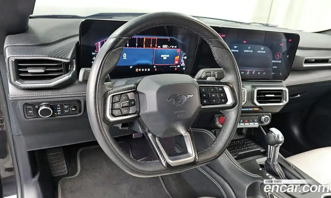 Ford Mustang 2024 5.0 автомат (гидро), фото 19