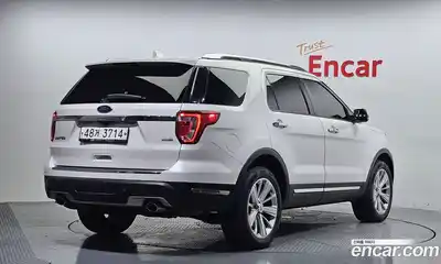 Ford Explorer 2019 2.3 автомат (гидро), миниатюра 2